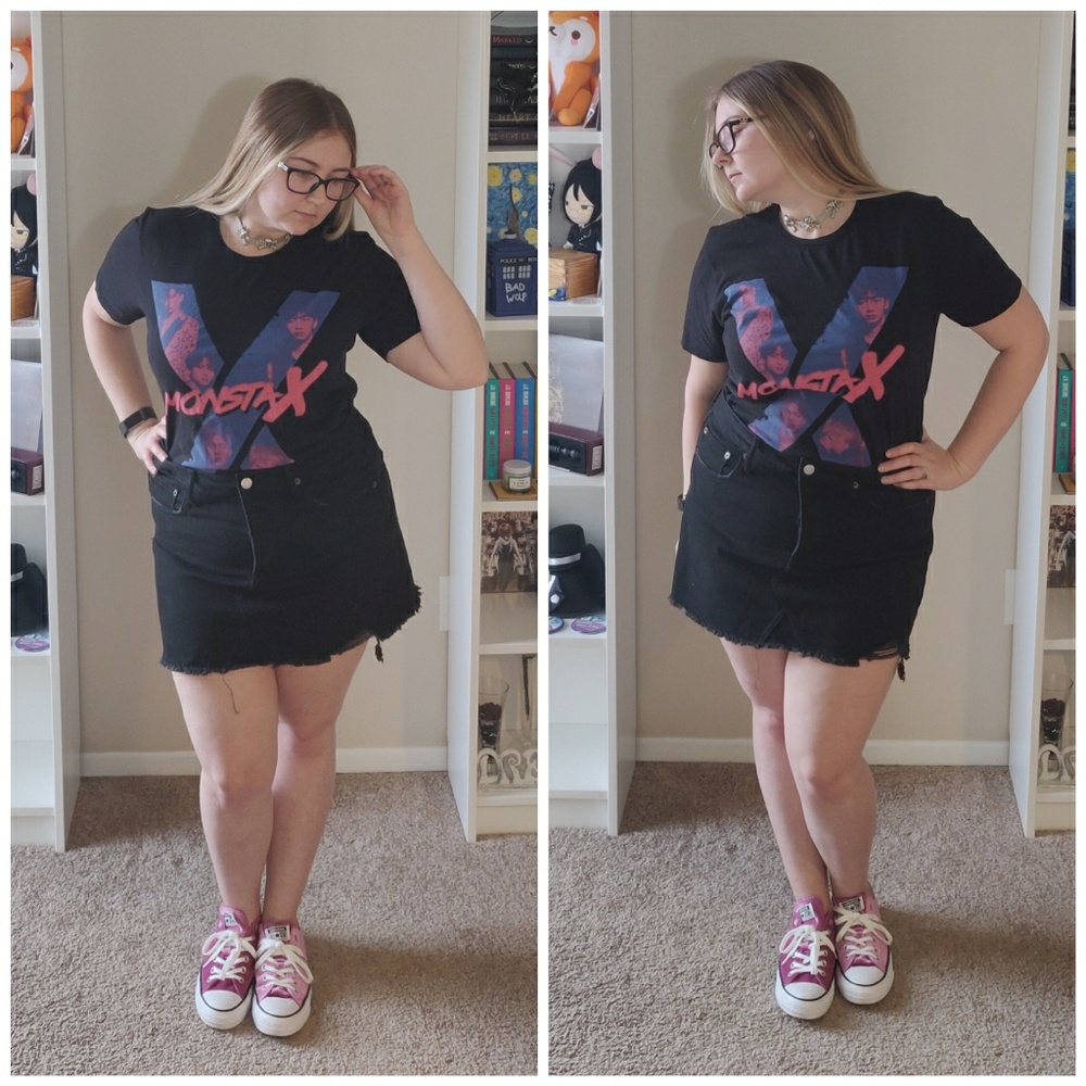 HT | Unisex Black Monsta X Photo X Tee